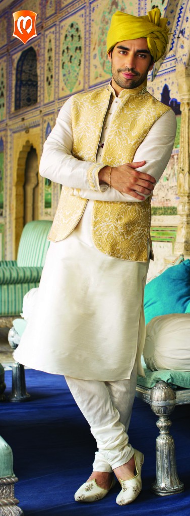 Manyavar Kurtas & Sherwani for weddings - Men Fashion