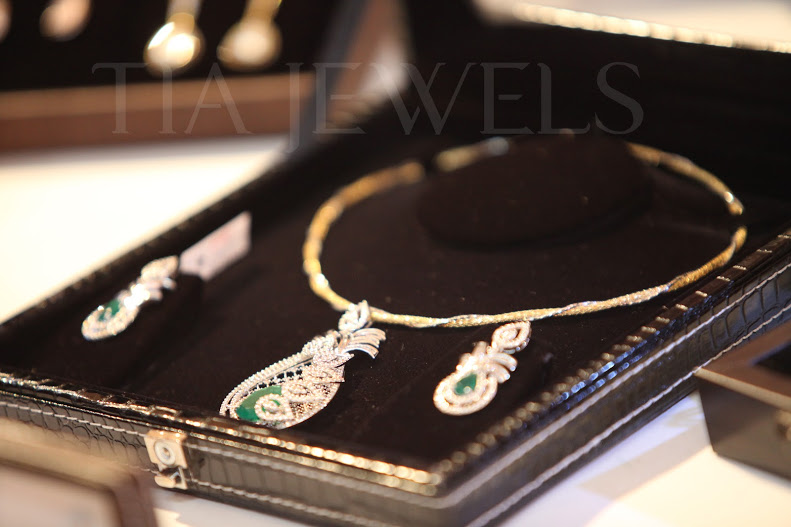 Diamond Jewelery Set latest design from Tia Jewels