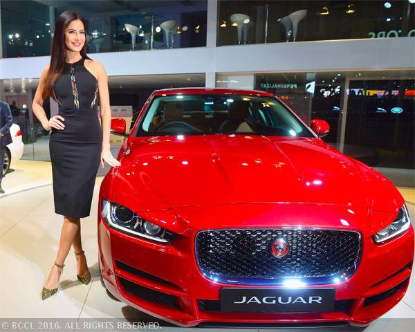 Katrina at Auto Expo