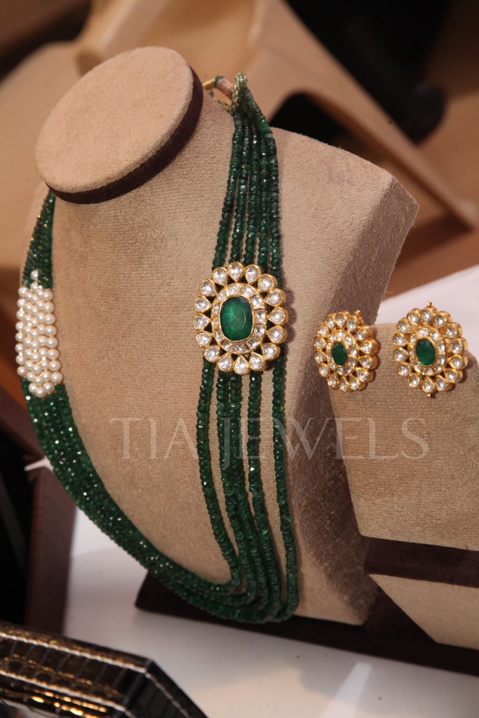 Latest Royal Jewelry Designs Neckpiece and earings