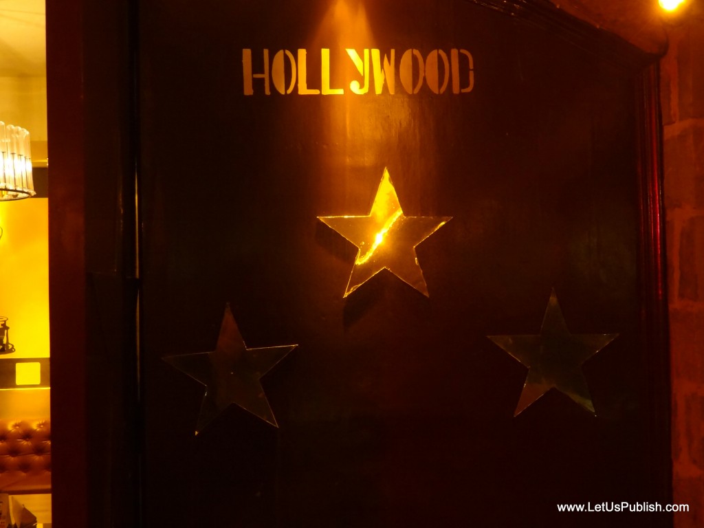 Hollywood theme restaurant Cafe Public Connection Bar Cp New Delhi Hollywood Theme