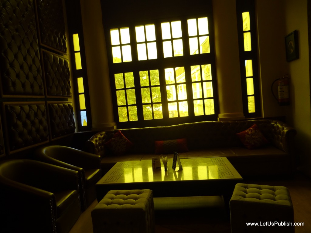 Cafe Public Connection Pictures Cafe Public Connection Bar Cp New Delhi Photos