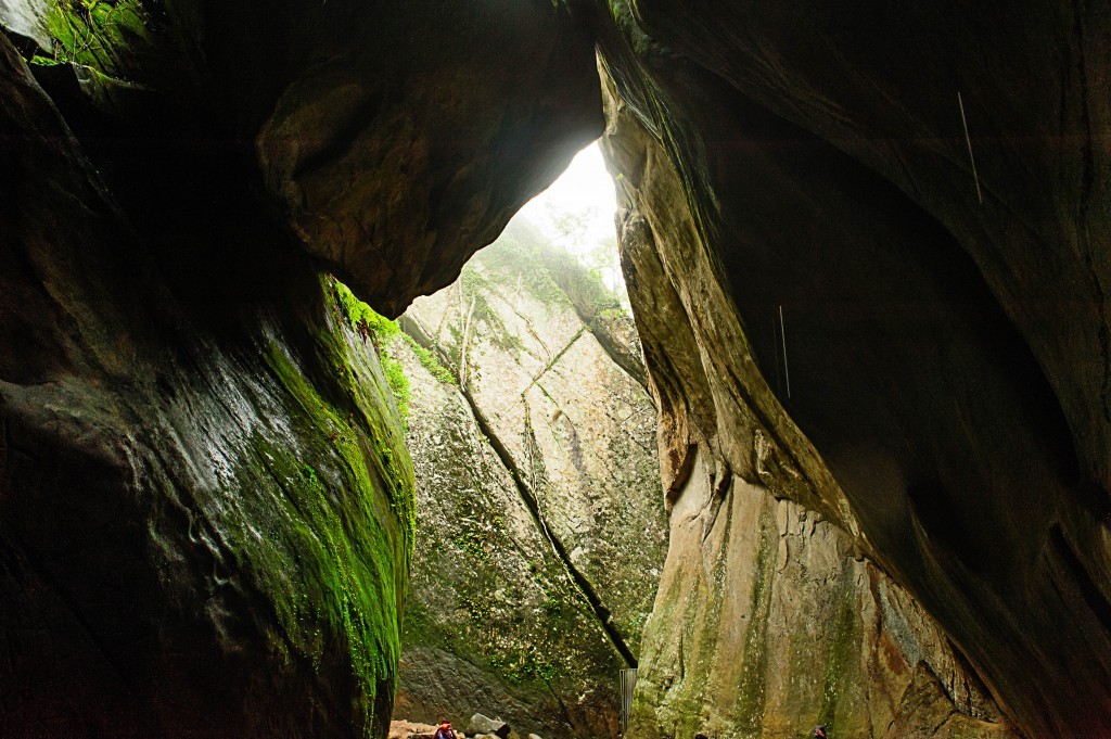 Edakkal Cave , Wayand Touritst Attractions.