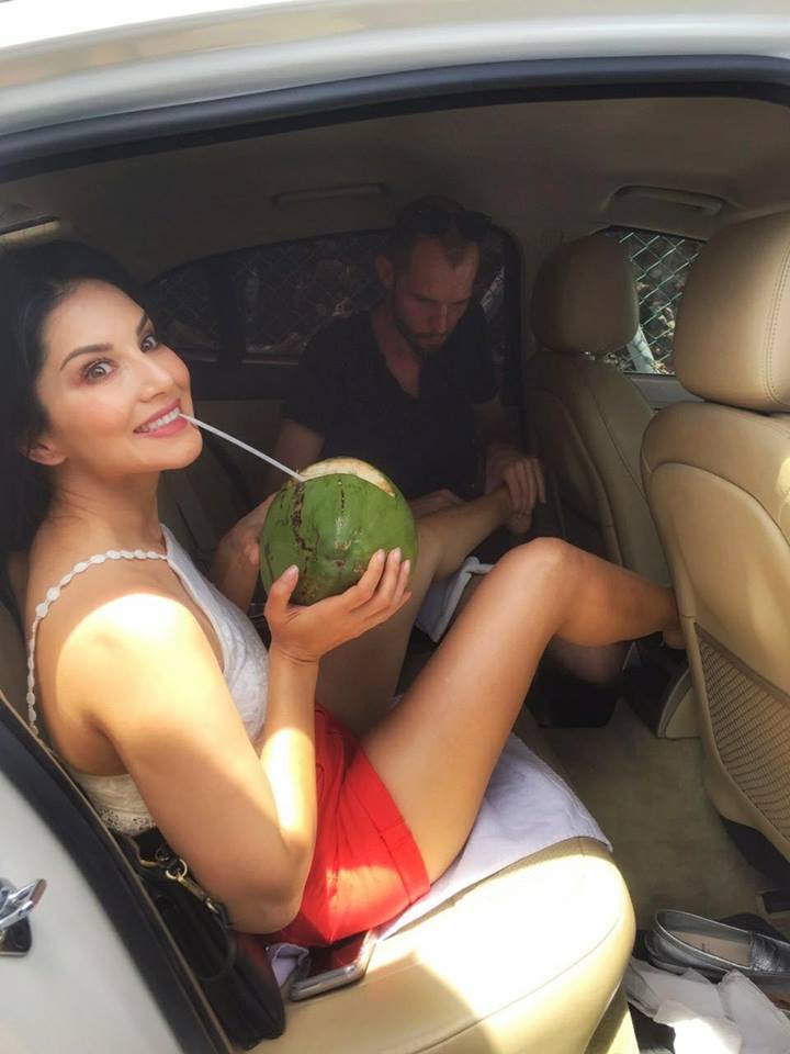 sunny-leone-latest-pics