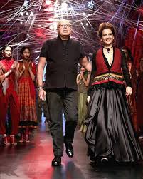 Kangana Ranaut for Tarun Tihalini Lakme Fashion Week 2016