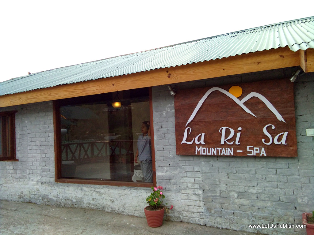 la-ri-sa-spa-section