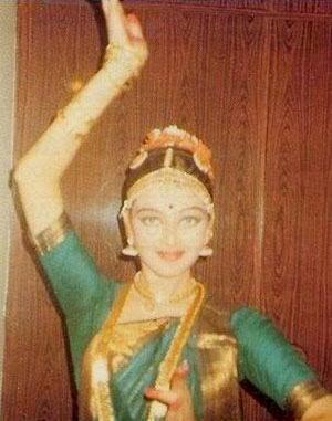 miss-world-aishwarya-rai-is-a-bharatnatyam-dancer