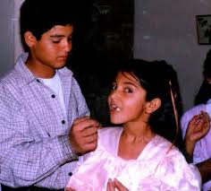 childhood-photo-of-anushka-sharma