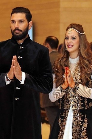 yuvraj singh and hazel keech wedding photos