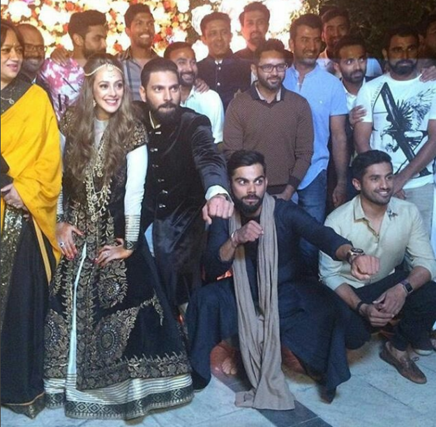 yuvraj singh and hazel keech wedding photo-1