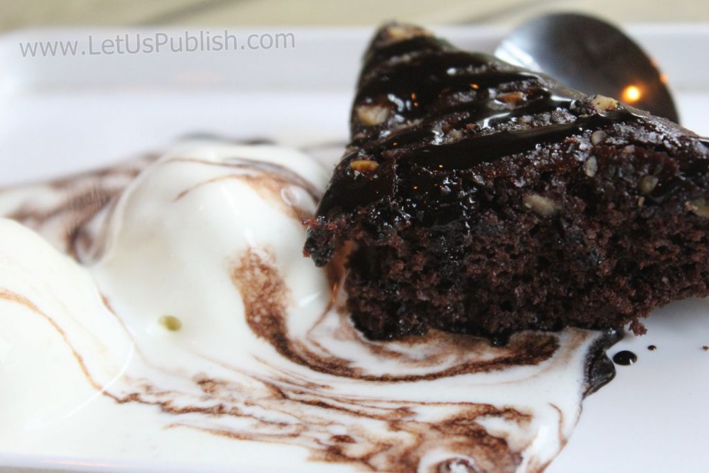Brownie with Vanilla Ice Cream