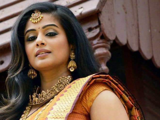 Include the best picture galleries of trisha,sneha, asin, ashwarya rai, jothika, namitha, pooja and many other hot tamil actresses' galleries. Hot Tamil Actress : Hottest Tamil Actresses Who Have Nailed Everytime Let Us Publish